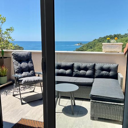 Bay View Apartments Petrovac Exteriör bild
