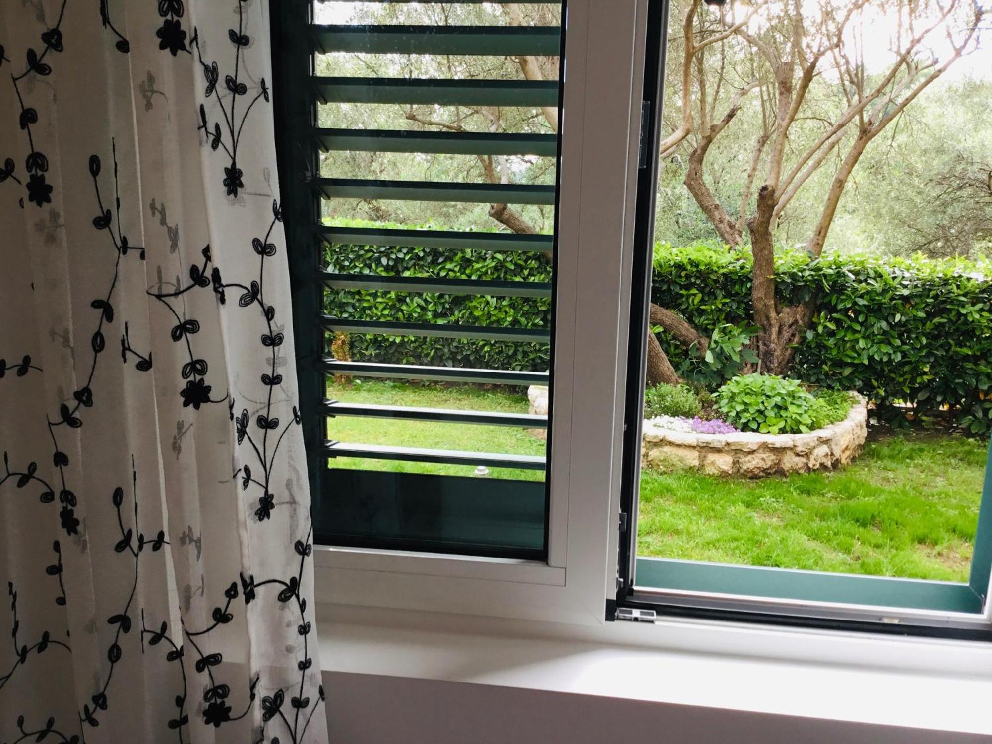 Bay View Apartments Petrovac Rum bild